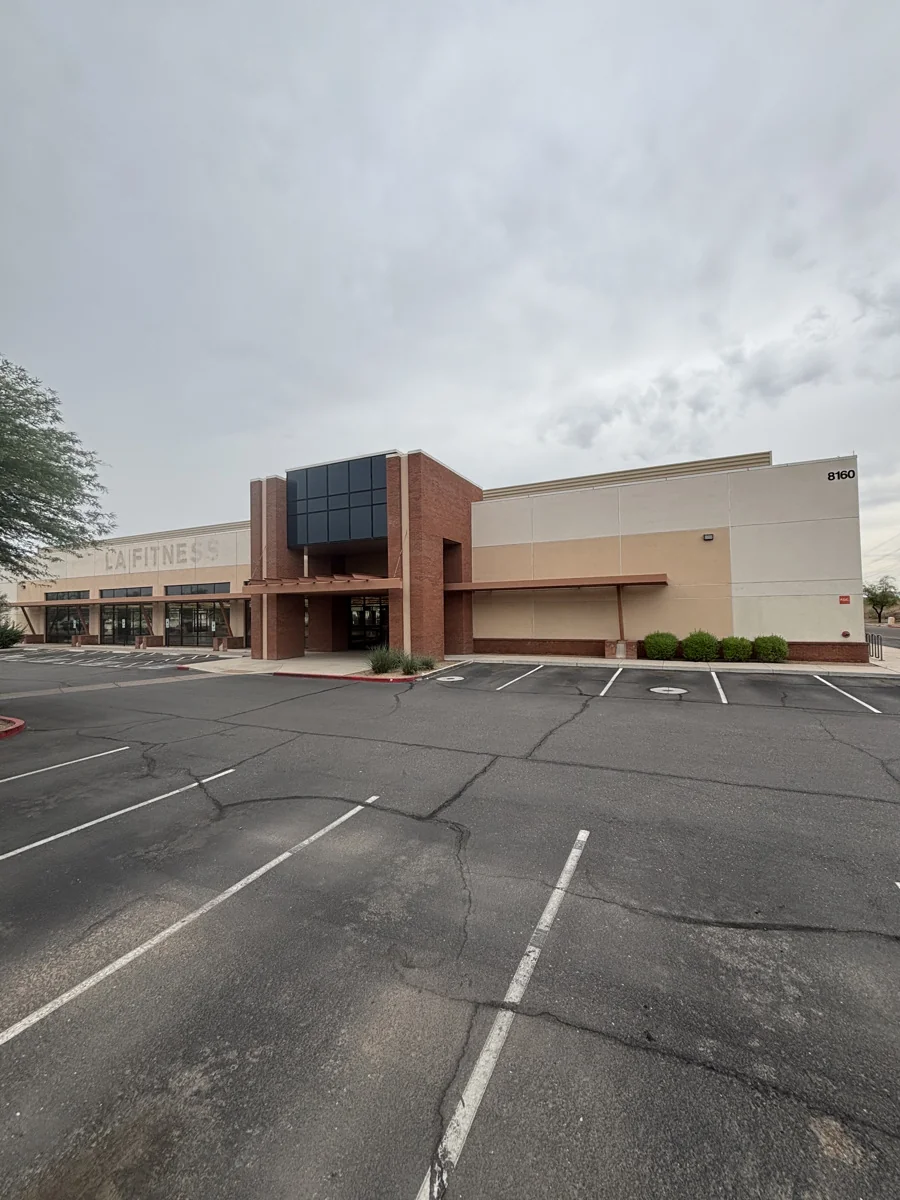 8160 N 91st Ave — Lease in Peoria, AZ, photo 4 of 4