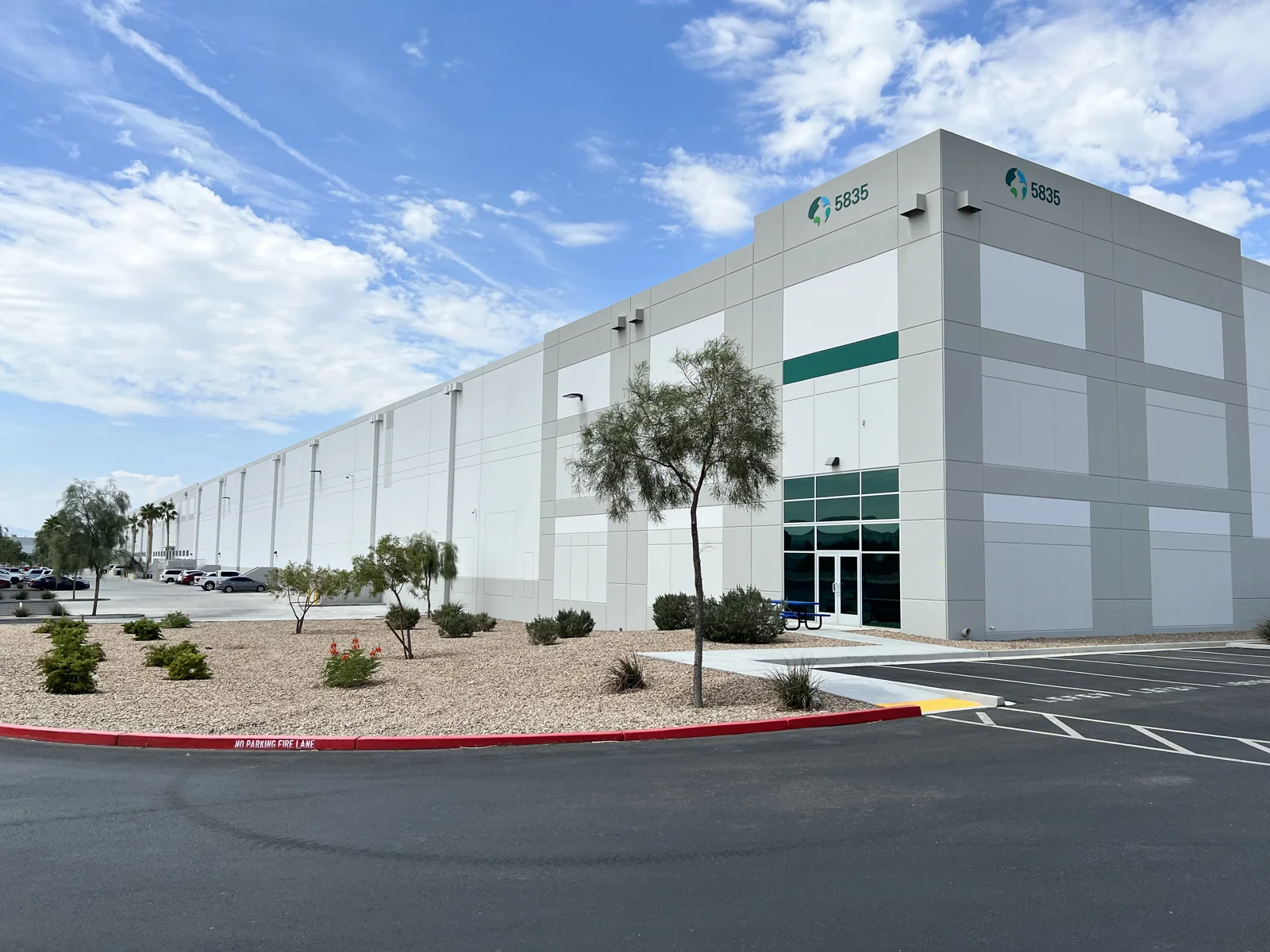 Prologis I-15 Speedway Logistics Center — Lease in North Las Vegas, NV, photo 1 of 5