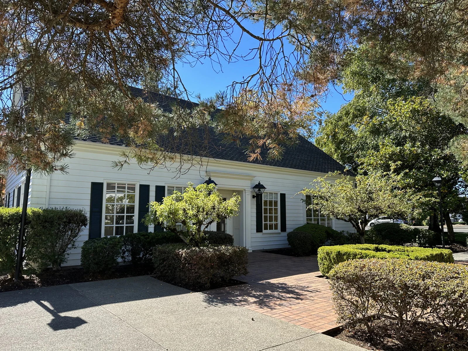 The Commons — Lease in Tigard, OR, photo 1 of 2