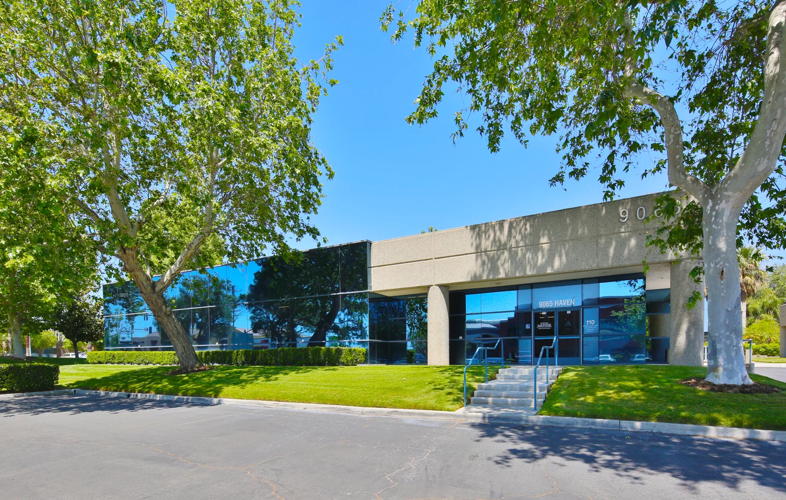 Haven Commerce Center