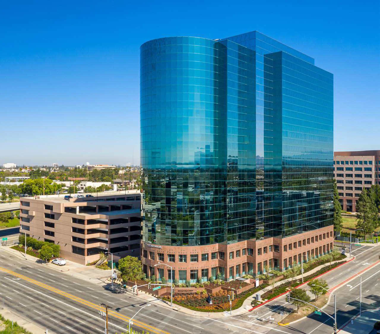 Tower 1851 — Lease in Santa Ana, CA, photo 1 of 5