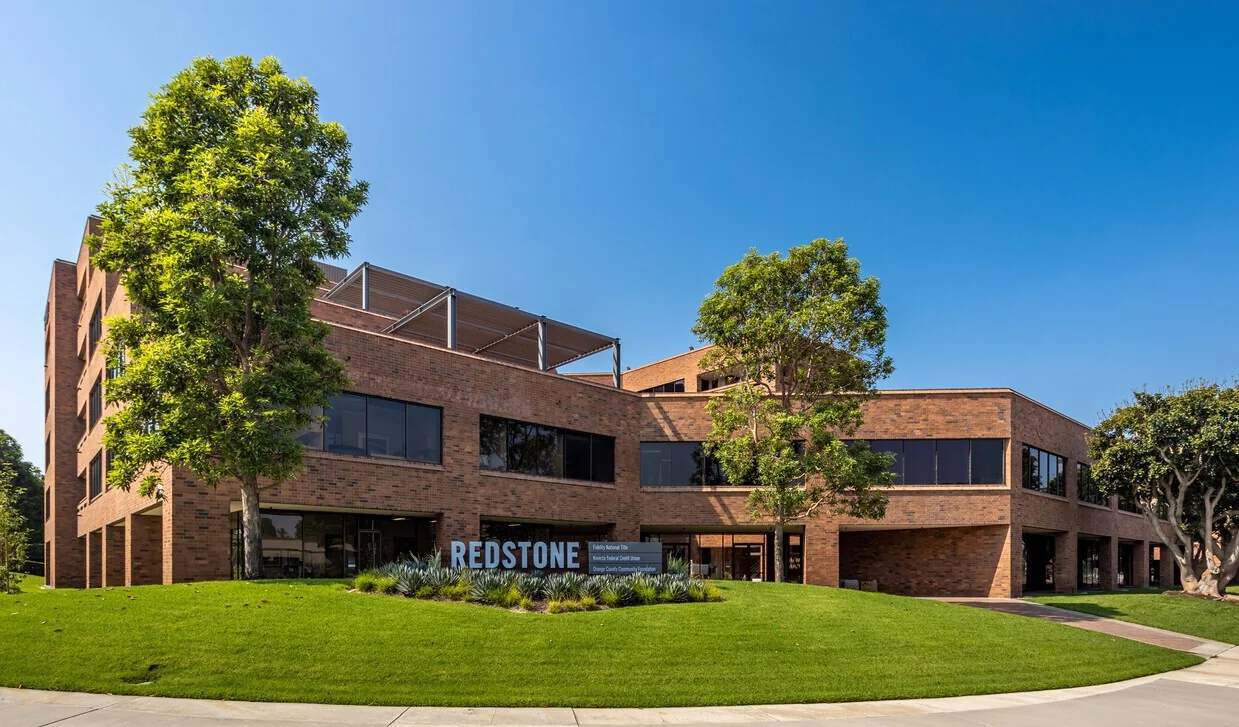 Redstone Plaza — Lease in Newport Beach, CA, photo 3 of 4