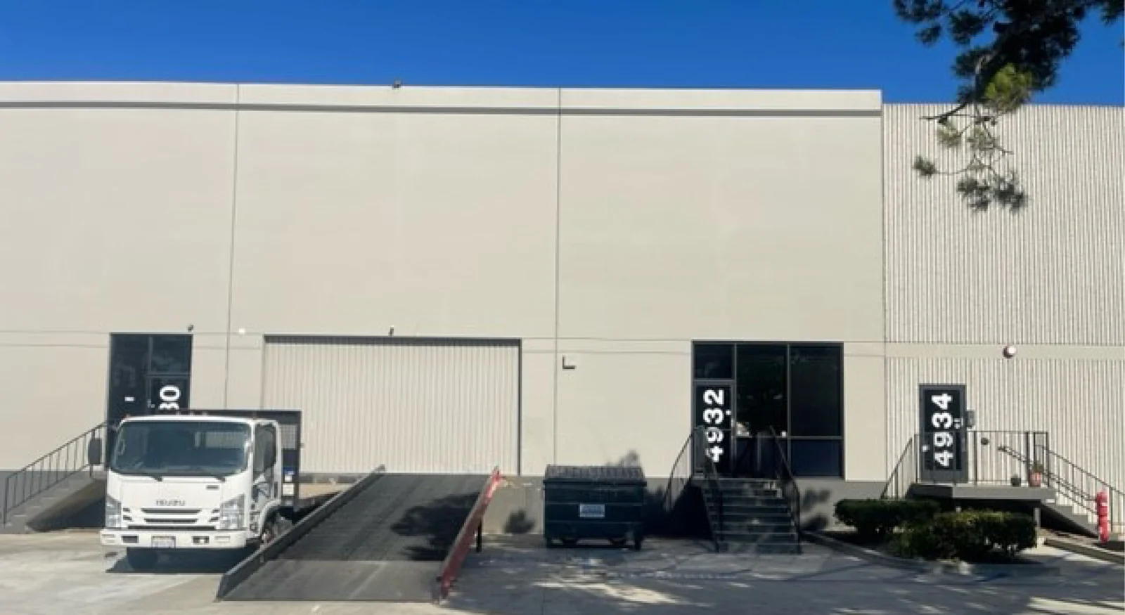Harris Business Center - photo 1 - Commerce, CA