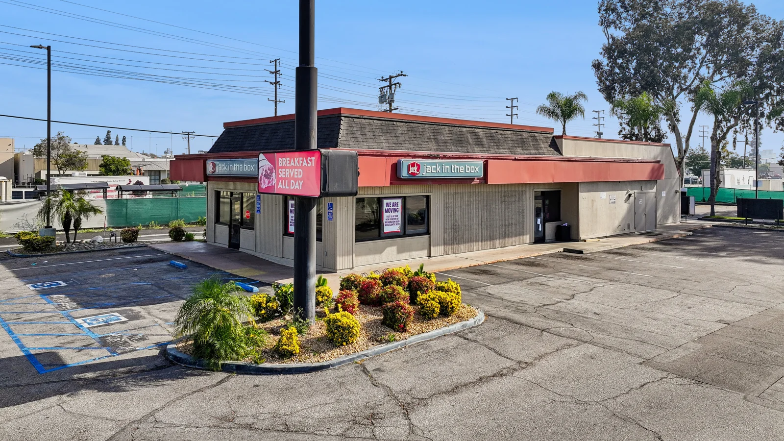 Retail in Commerce, CA