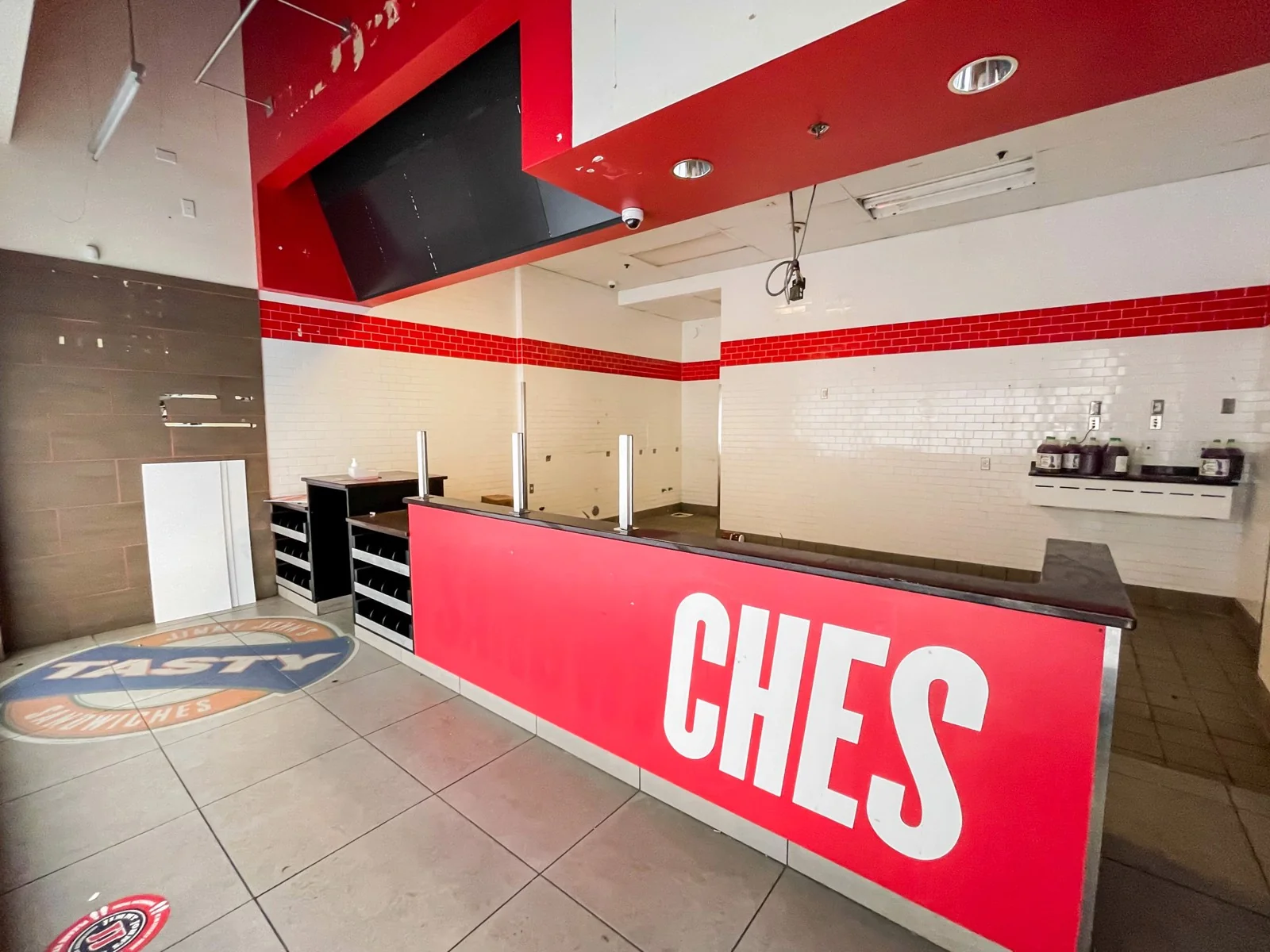 Retail in Los Angeles, CA