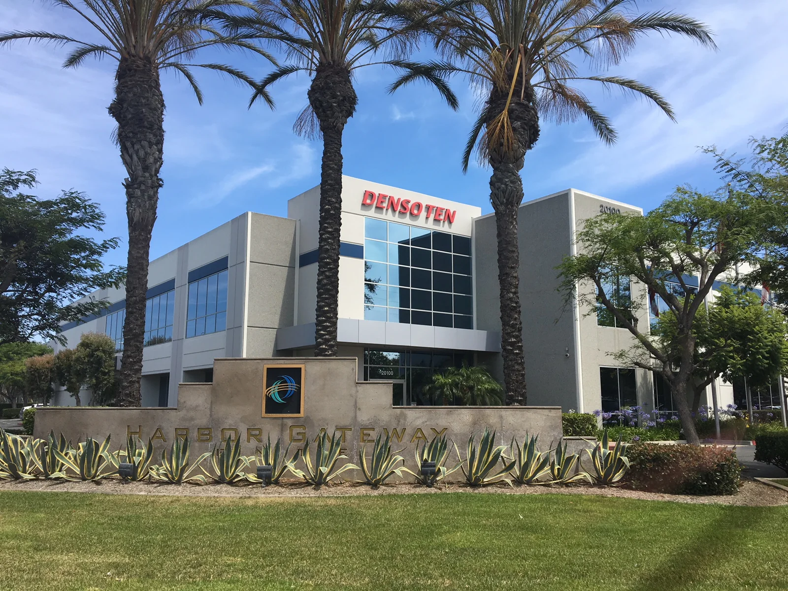 20100 S. Western Ave — Lease in Torrance, CA, photo 1 of 1