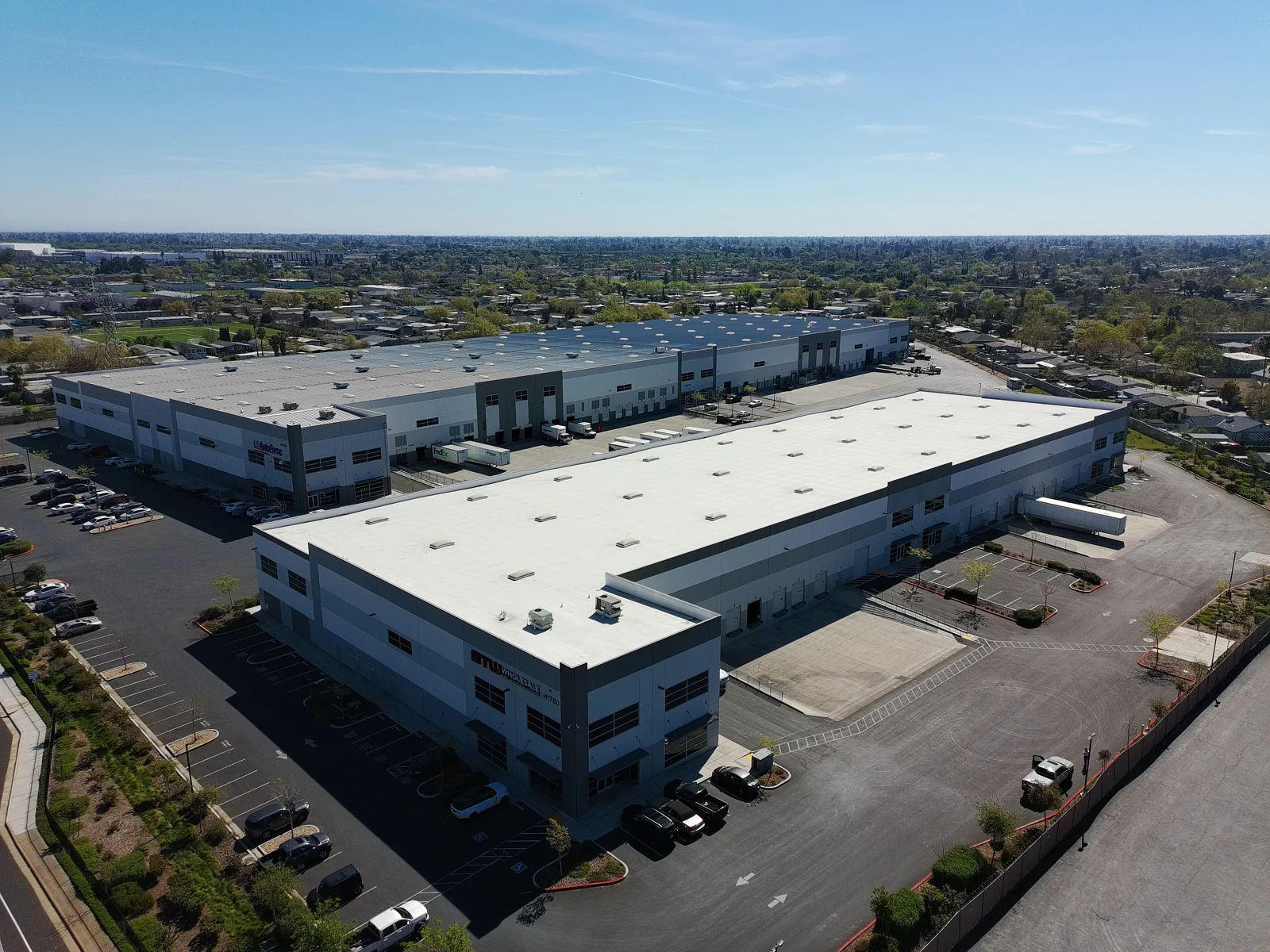 1780 Bell Ave | ±79,800 SF Class A Industrial Building For Lease