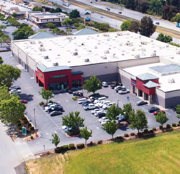 Retail in Gilroy, CA — Lease in Gilroy, CA, photo 1 of 2