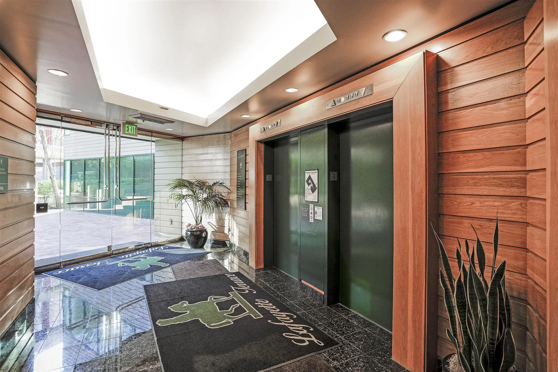 Lafayette Terrace — Lease in Lafayette, CA, photo 3 of 4