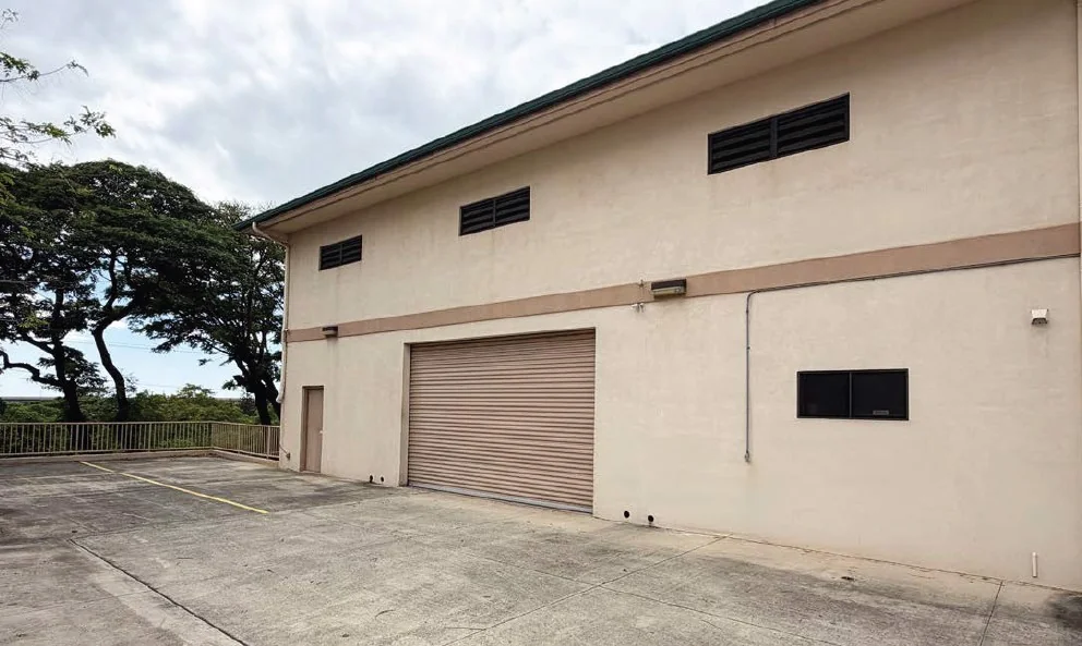 94-423Akoki Street — Lease in Waipahu, HI, photo 2 of 5