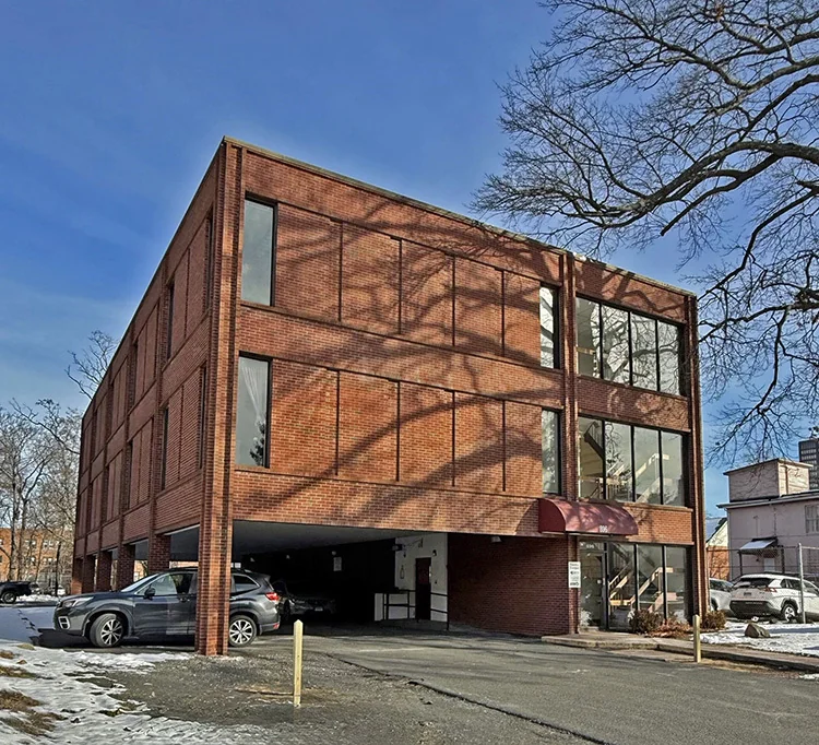 896 Asylum Avenue — Sale in Hartford, CT, photo 1 of 8