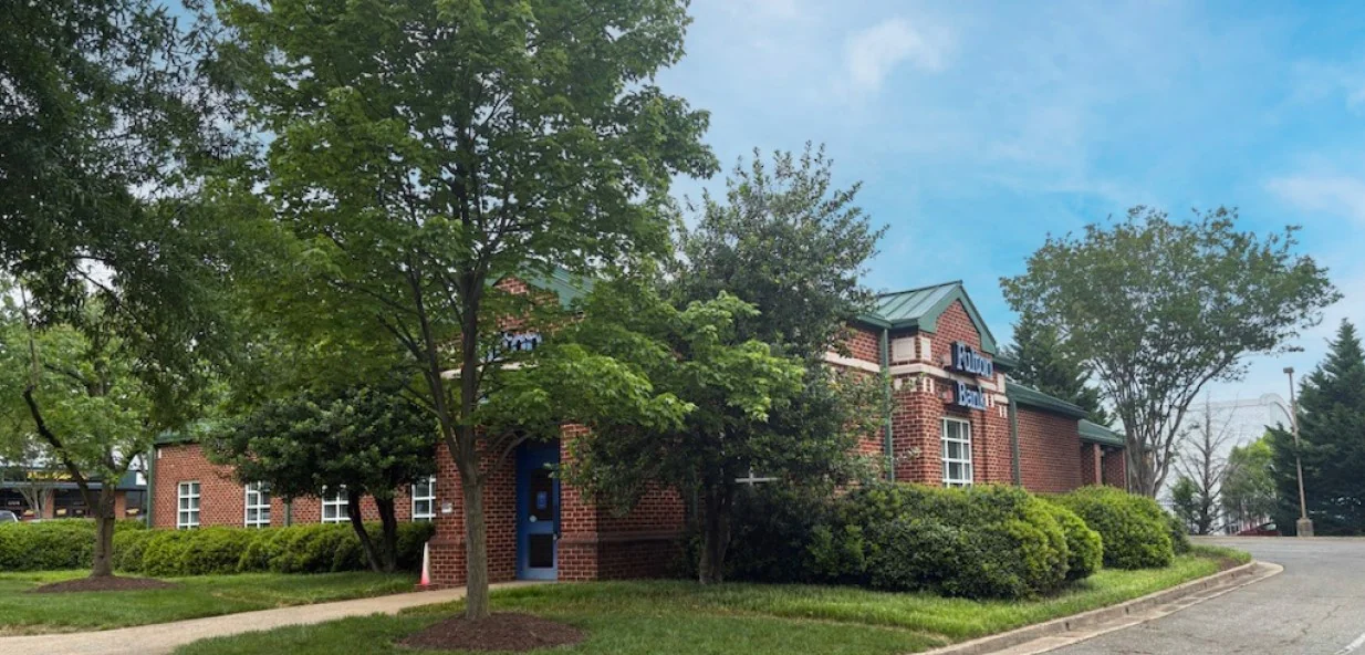 Retail in Glen Allen, VA — Sale in Glen Allen, VA, photo 2 of 3
