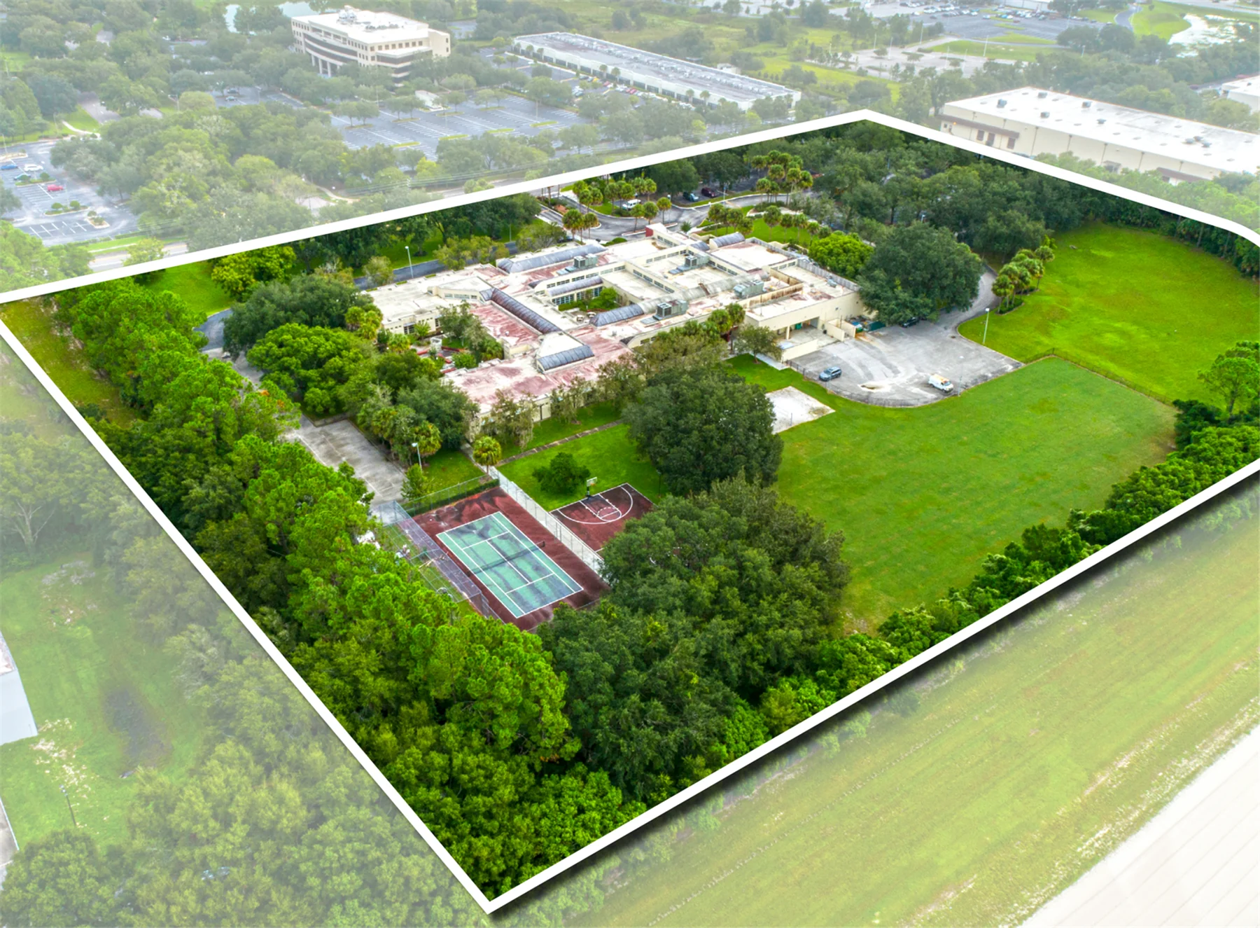 Former Dormitory | 48,552 SF ON ±11.17 ACRES — Sale in Lake Mary, FL, photo 1 of 2