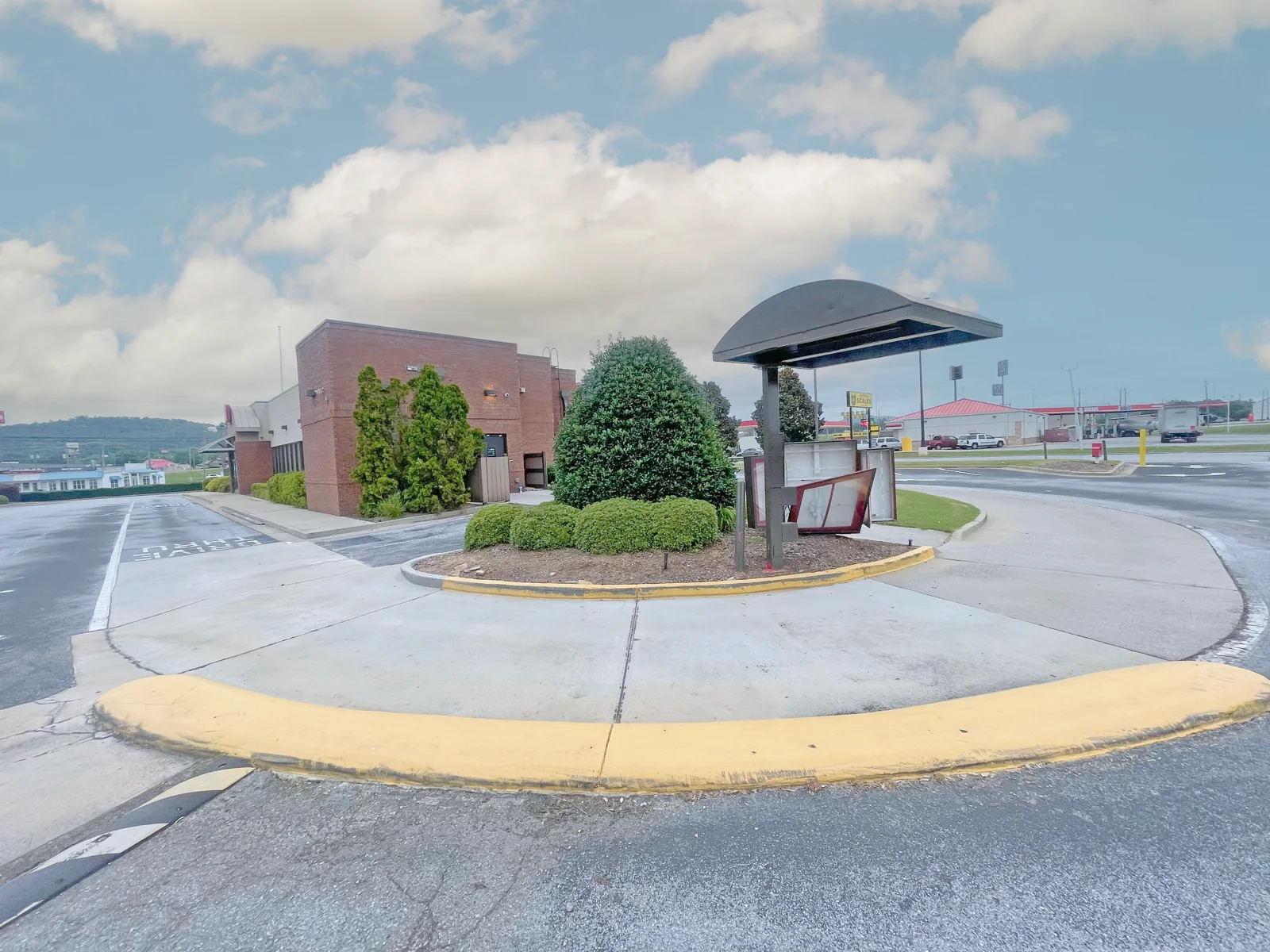 Former Chick-fil-A — Sale in Oxford, AL, photo 5 of 8