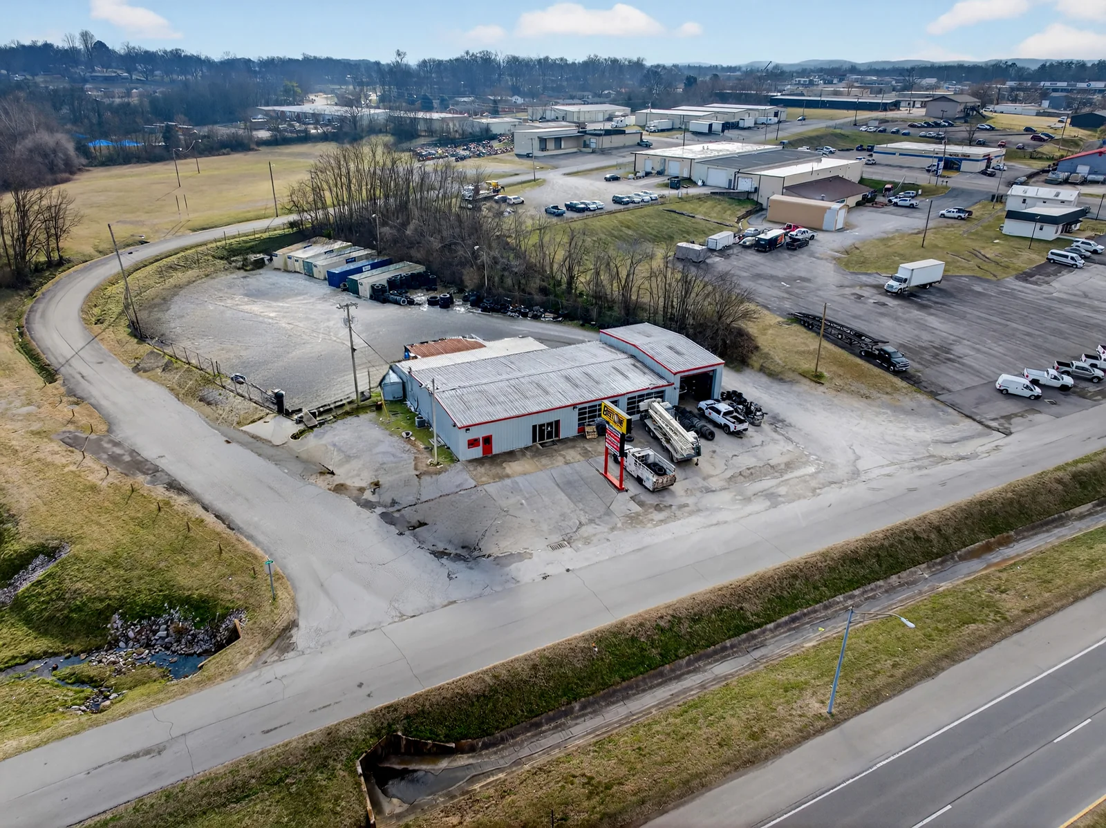 Industrial in Columbia, TN — Sale in Columbia, TN, photo 1 of 6