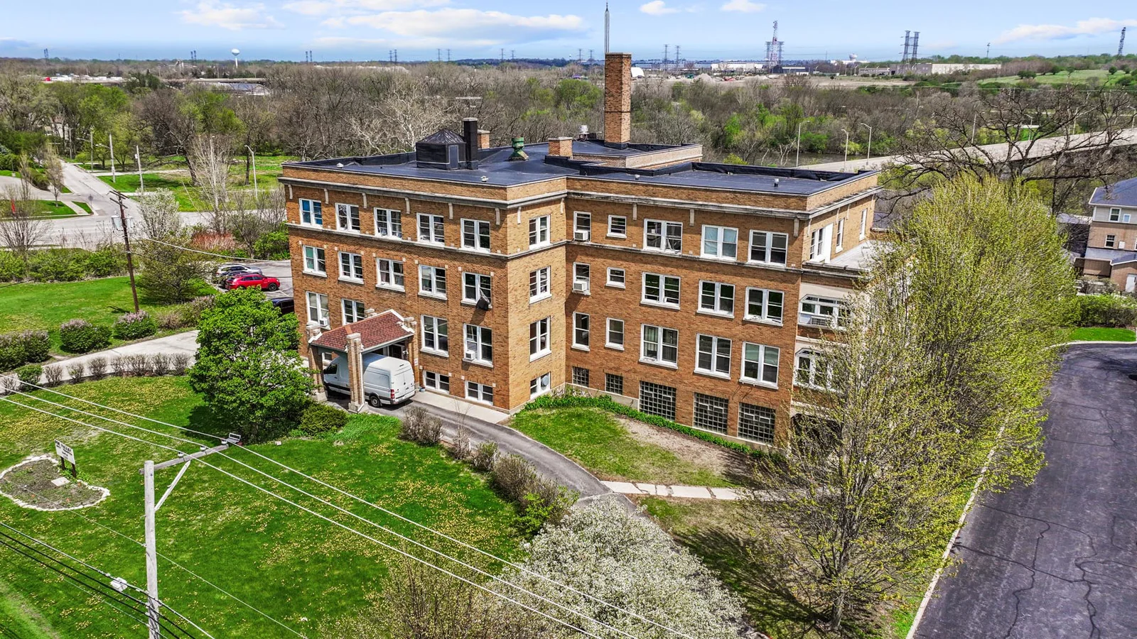 SpecialPurpose in Aurora, IL — Sale in Aurora, IL, photo 1 of 8