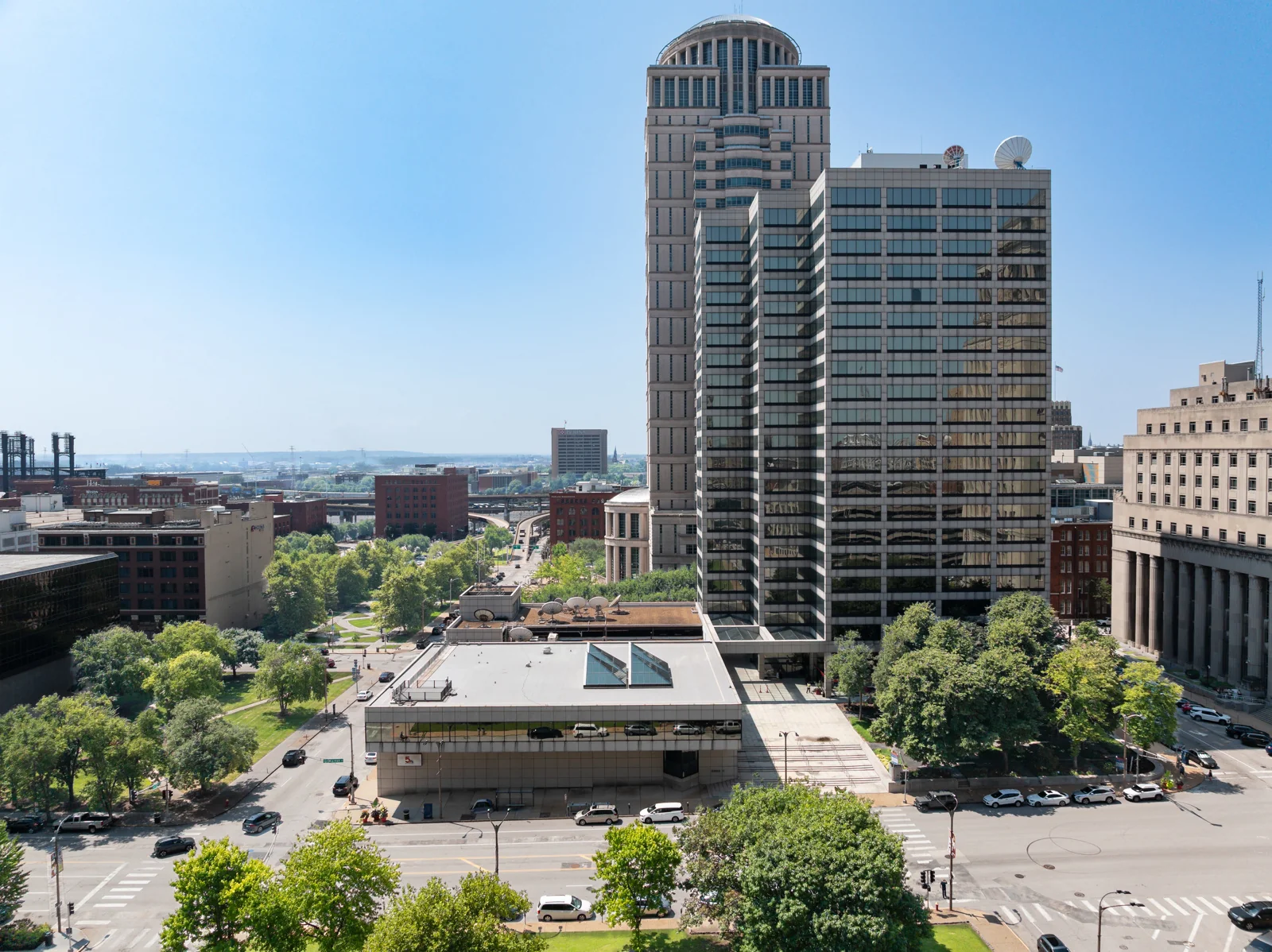 1000 Market St — Sale in St. Louis, MO, photo 5 of 8