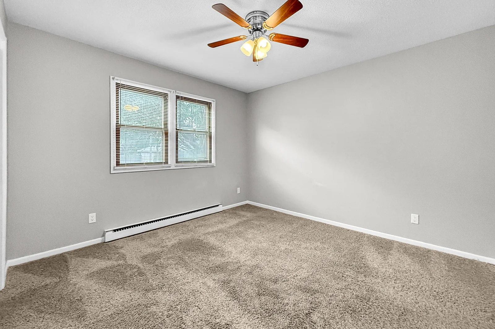 Trilein Village Apartments — Sale in Ankeny, IA, photo 6 of 8