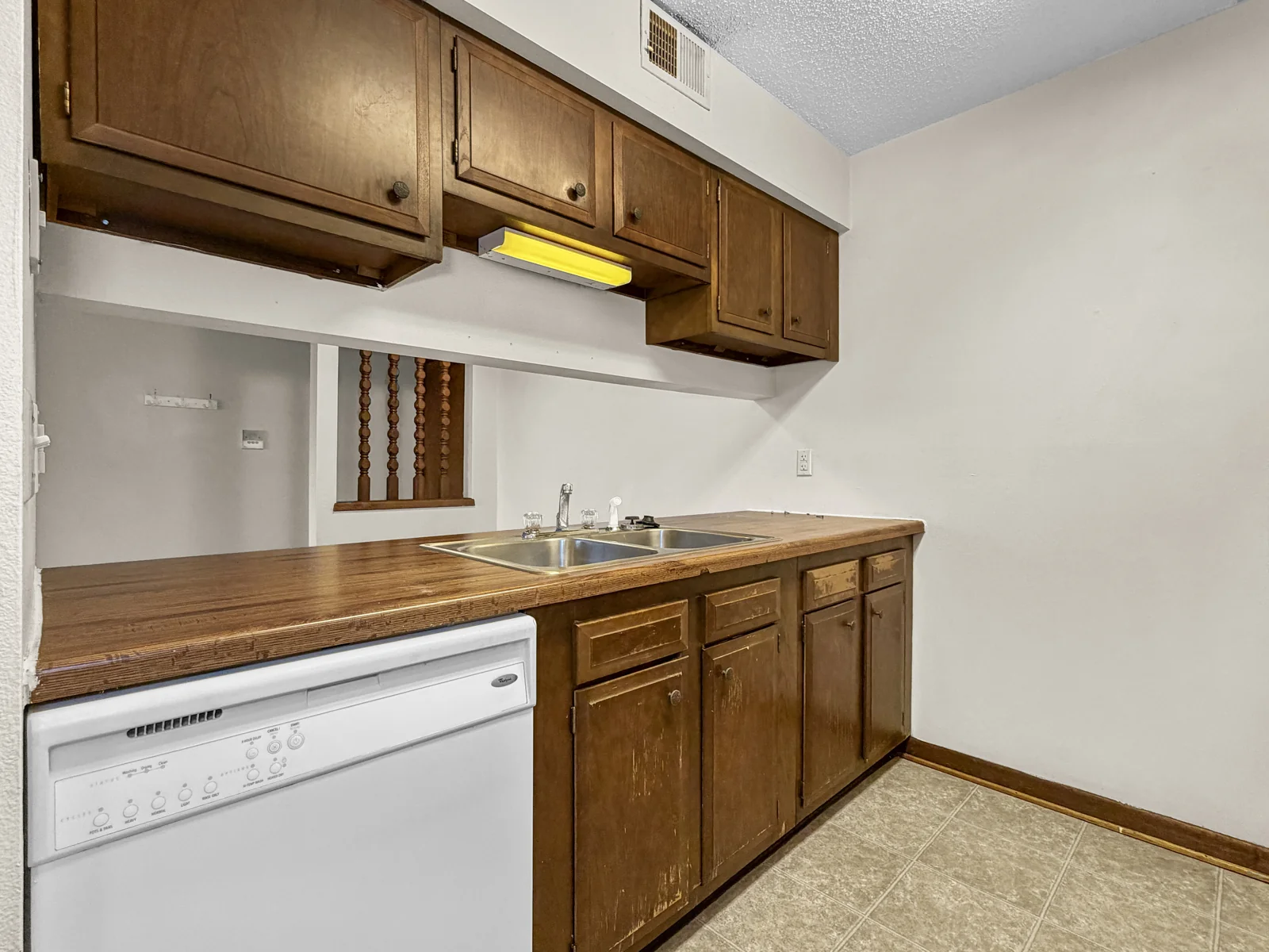 Riverview Apartments — Sale in Ames, IA, photo 4 of 8