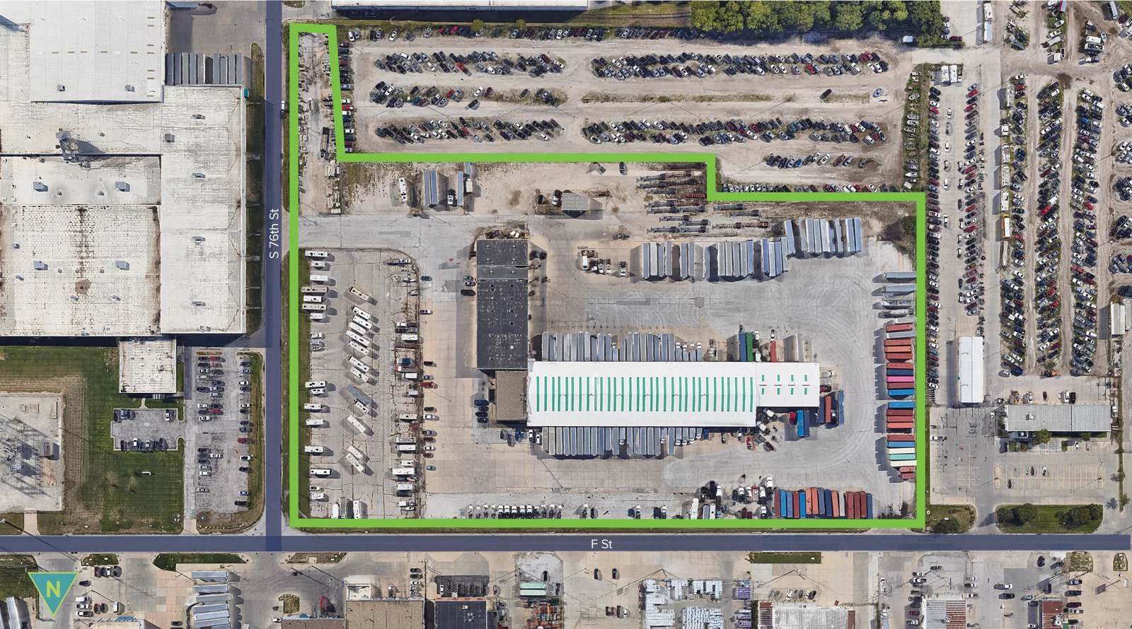 Rare Cross-Dock Truck Terminal Facility — Sale in Omaha, NE, photo 3 of 7