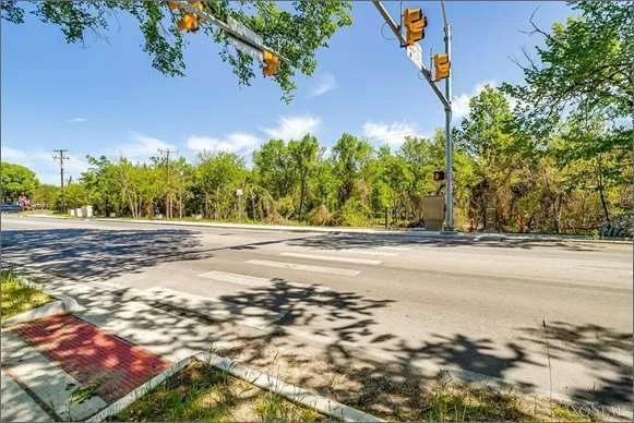 Land in Westworth Village, TX — Sale in Westworth Village, TX, photo 1 of 7