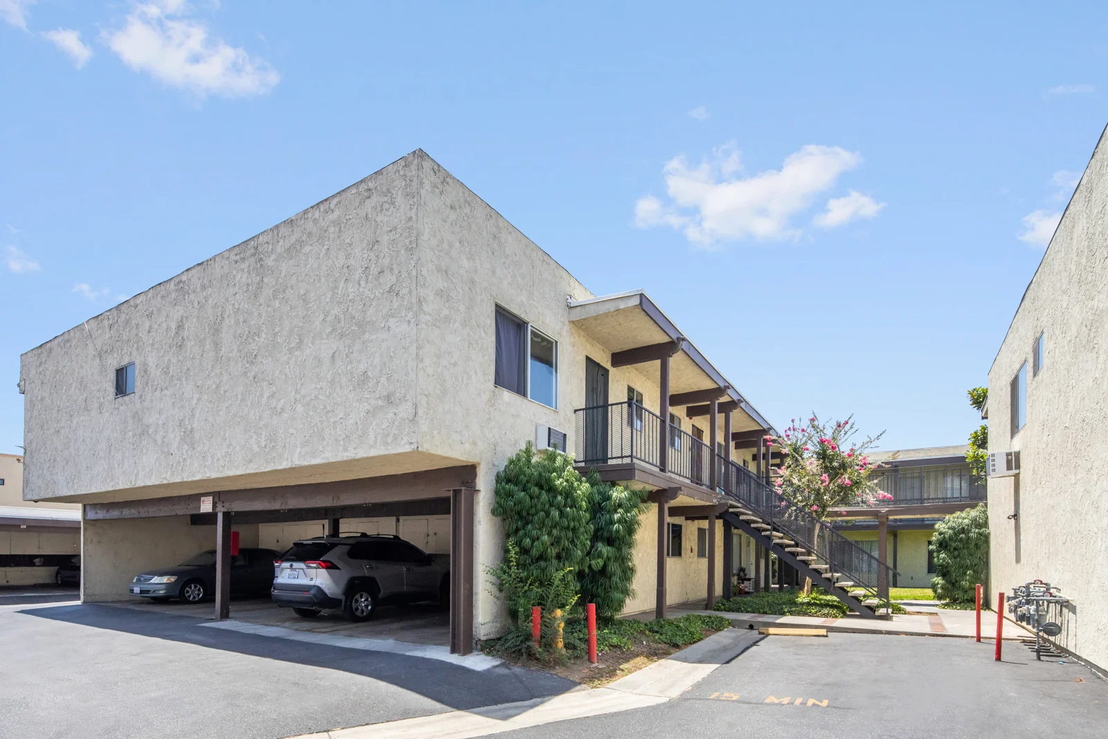 Multifamily in Baldwin Park, CA — Sale in Baldwin Park, CA, photo 5 of 8