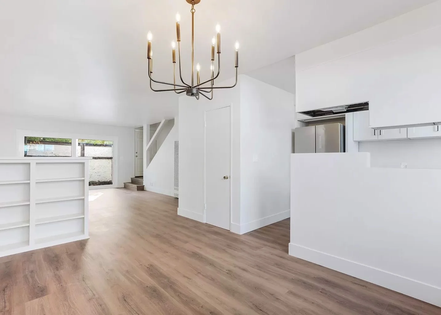 Multifamily in Santa Monica, CA — Sale in Santa Monica, CA, photo 7 of 8