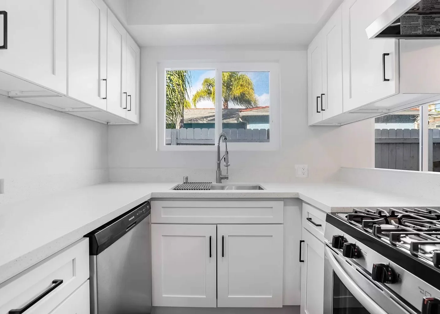 Multifamily in Santa Monica, CA — Sale in Santa Monica, CA, photo 8 of 8