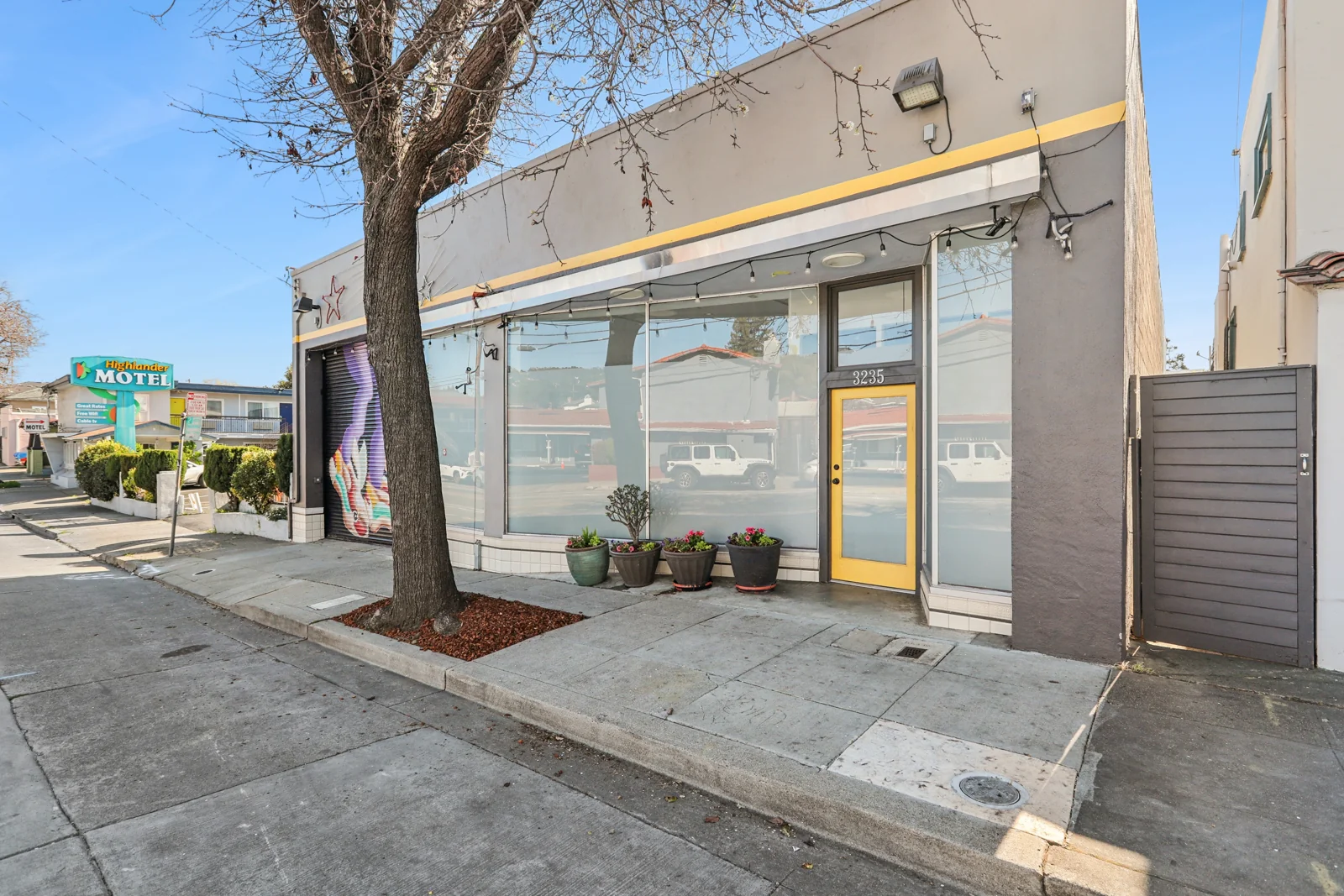 FlexIndustrial in Oakland, CA — Sale in Oakland, CA, photo 1 of 8