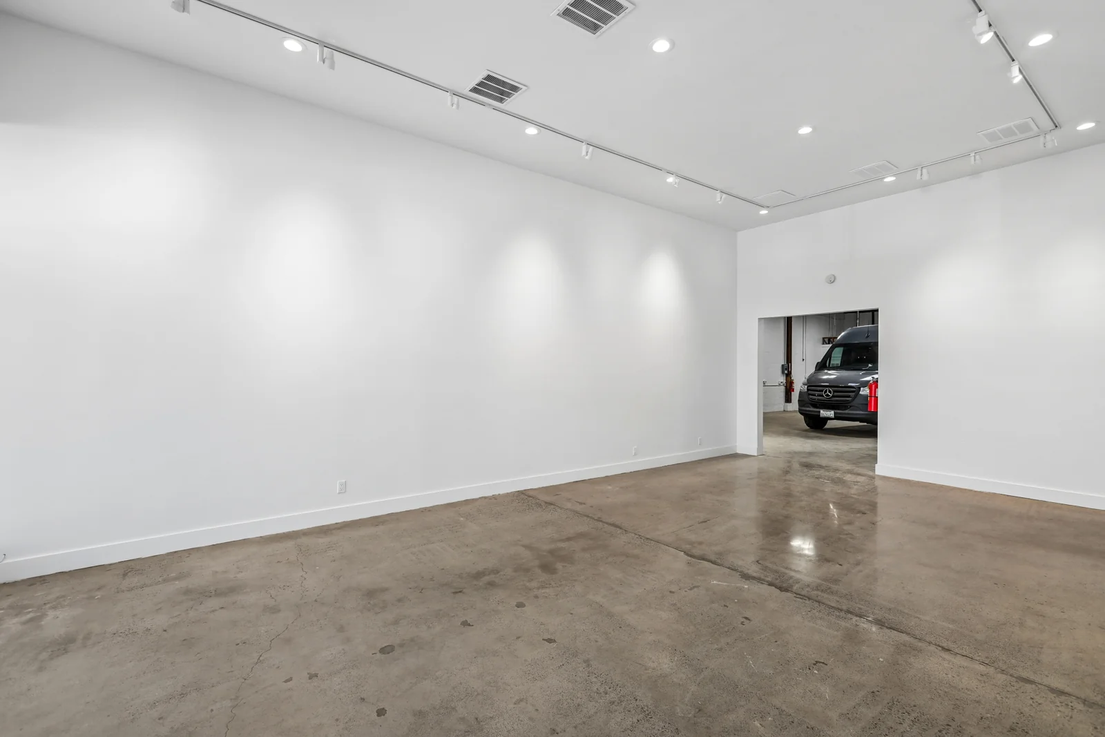 FlexIndustrial in Oakland, CA — Sale in Oakland, CA, photo 5 of 8