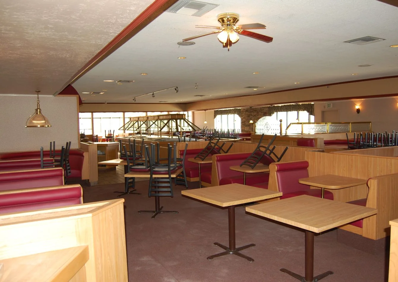 Fully Equipped Restaurant Space for lease — Sale in Ridgecrest, CA, photo 1 of 1