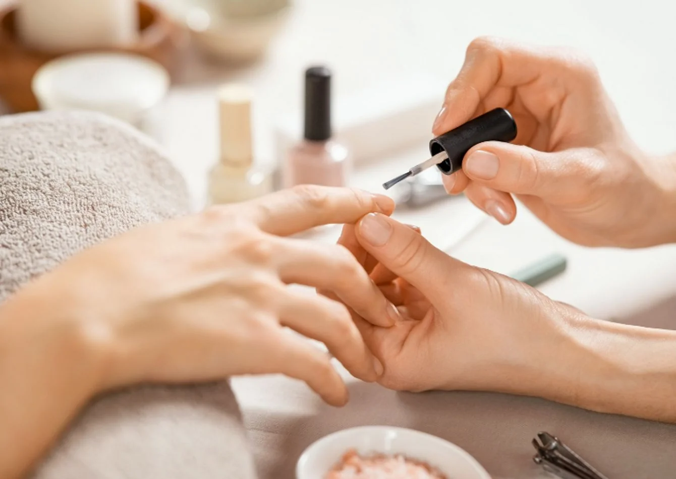 Thriving Nail and Spa Salon – Turn-Key Opportunity — Sale in Palm Beach, FL, photo 1 of 1