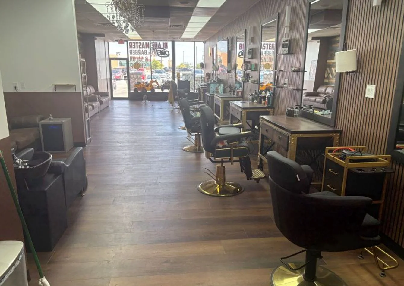 Turnkey Barber & Salon — Fully Equipped,… — Sale in St Louis, MO, photo 1 of 1