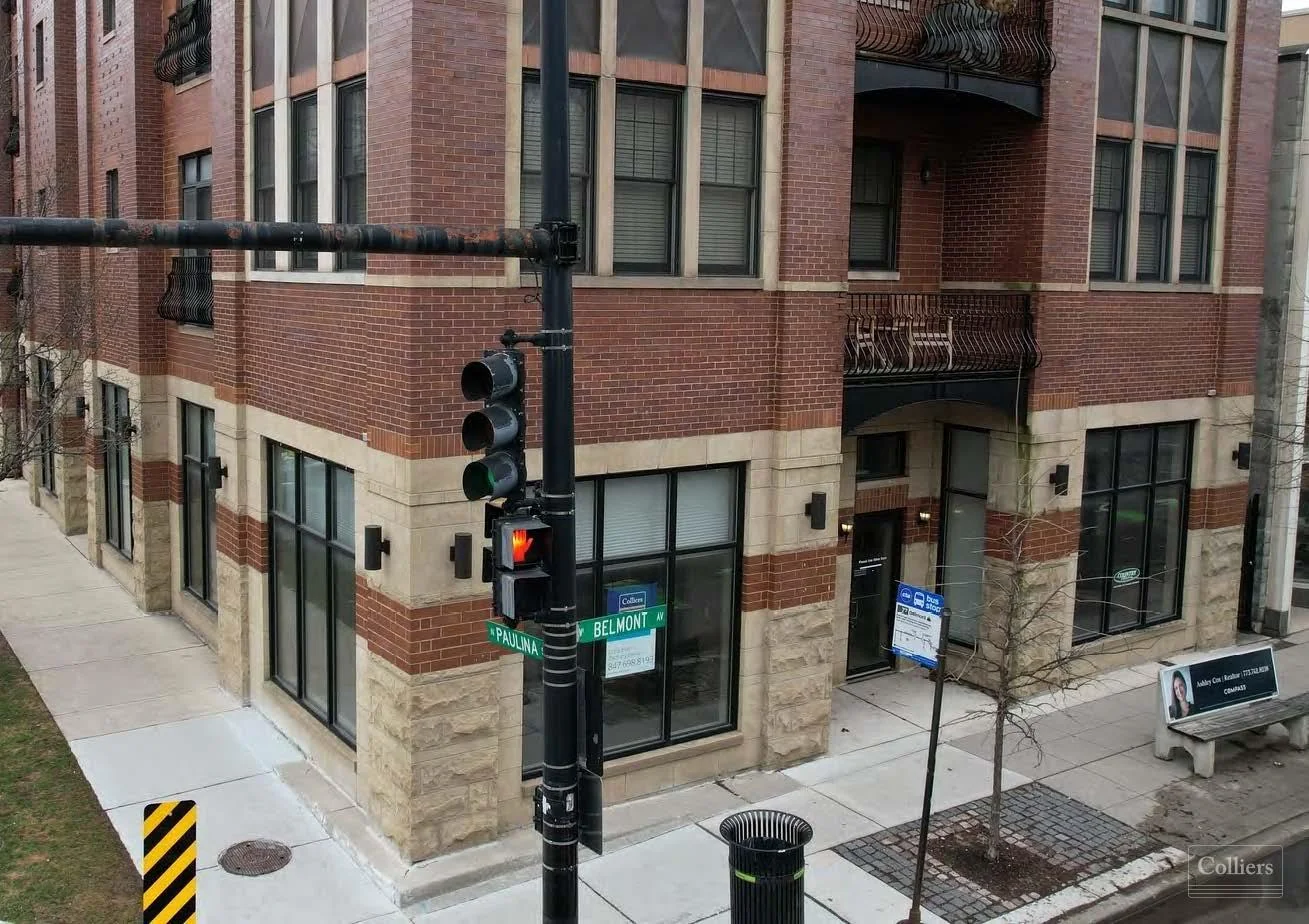 Retail / Office / Medical Office Available for Lease… — Sale in Chicago, IL, photo 1 of 8