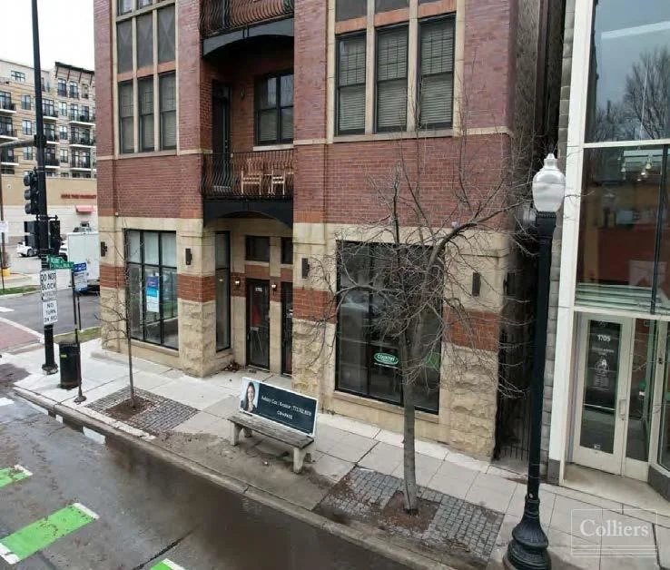 Retail / Office / Medical Office Available for Lease… — Sale in Chicago, IL, photo 2 of 8