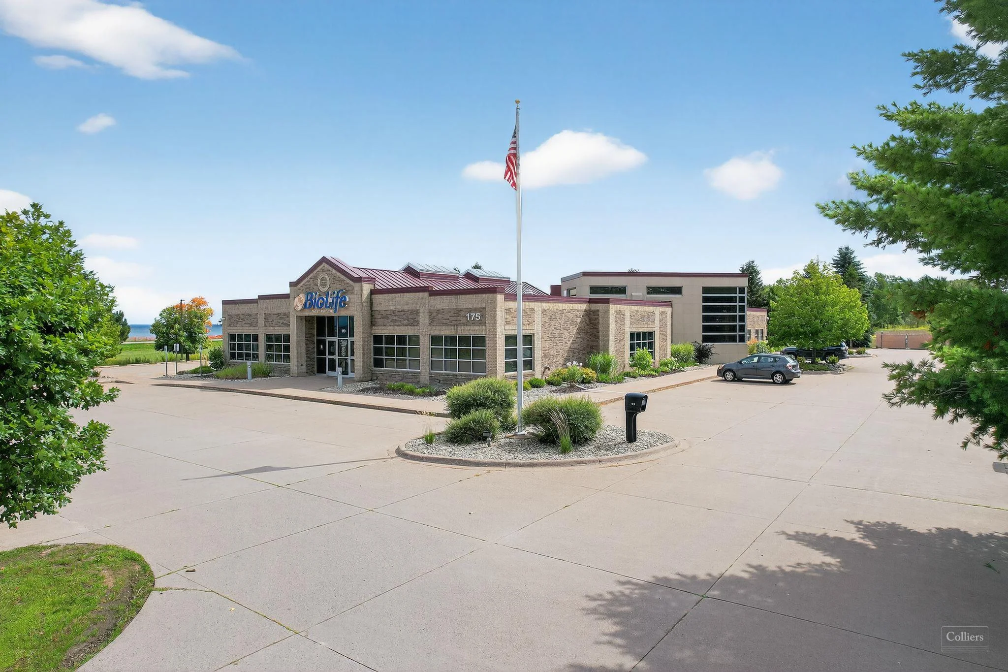 Waterfront Medical Office l Marquette, MI — Sale in Marquette, MI, photo 4 of 8