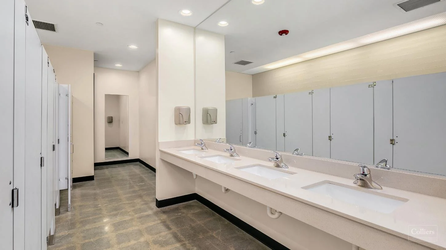 Northview Corporate Center Building C - For Sale or… — Sale in Lynnwood, WA, photo 6 of 8