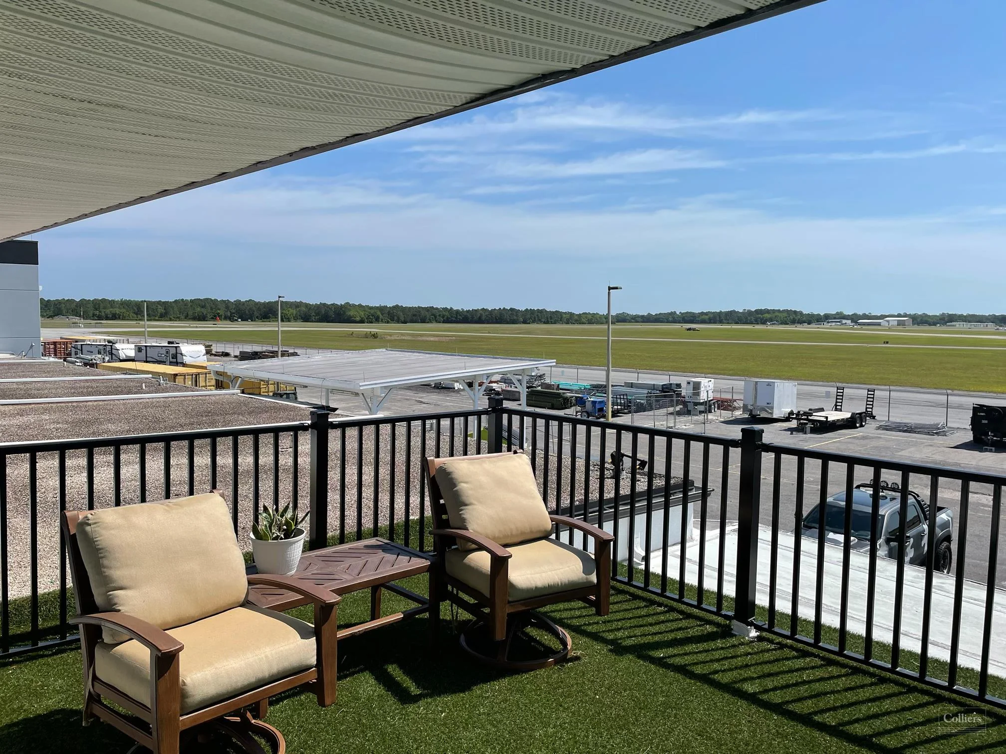 3.35-acre complex comprised of two Class-A office… — Sale in Deland, FL, photo 5 of 8