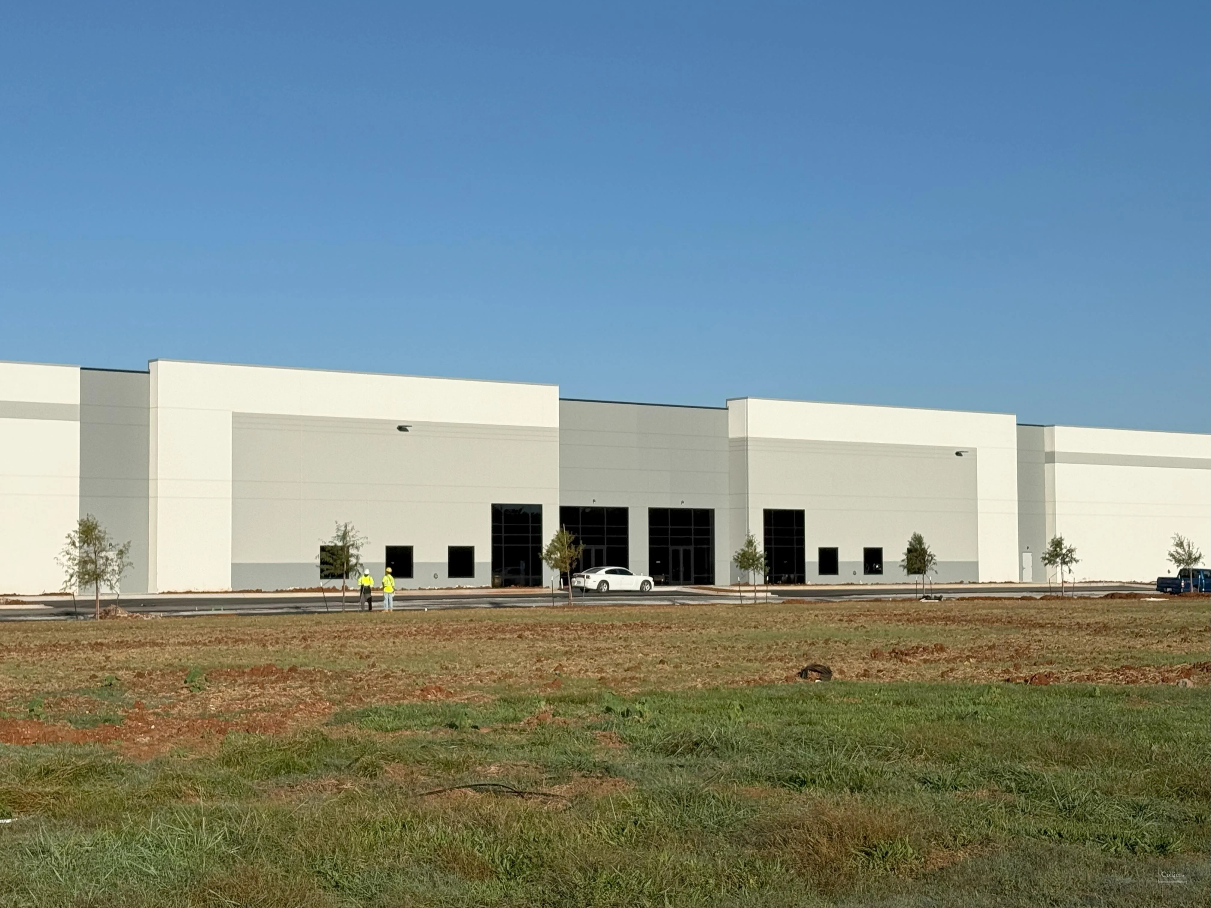Jetplex Corporate Center | South Building — Sale in Huntsville, AL, photo 2 of 8