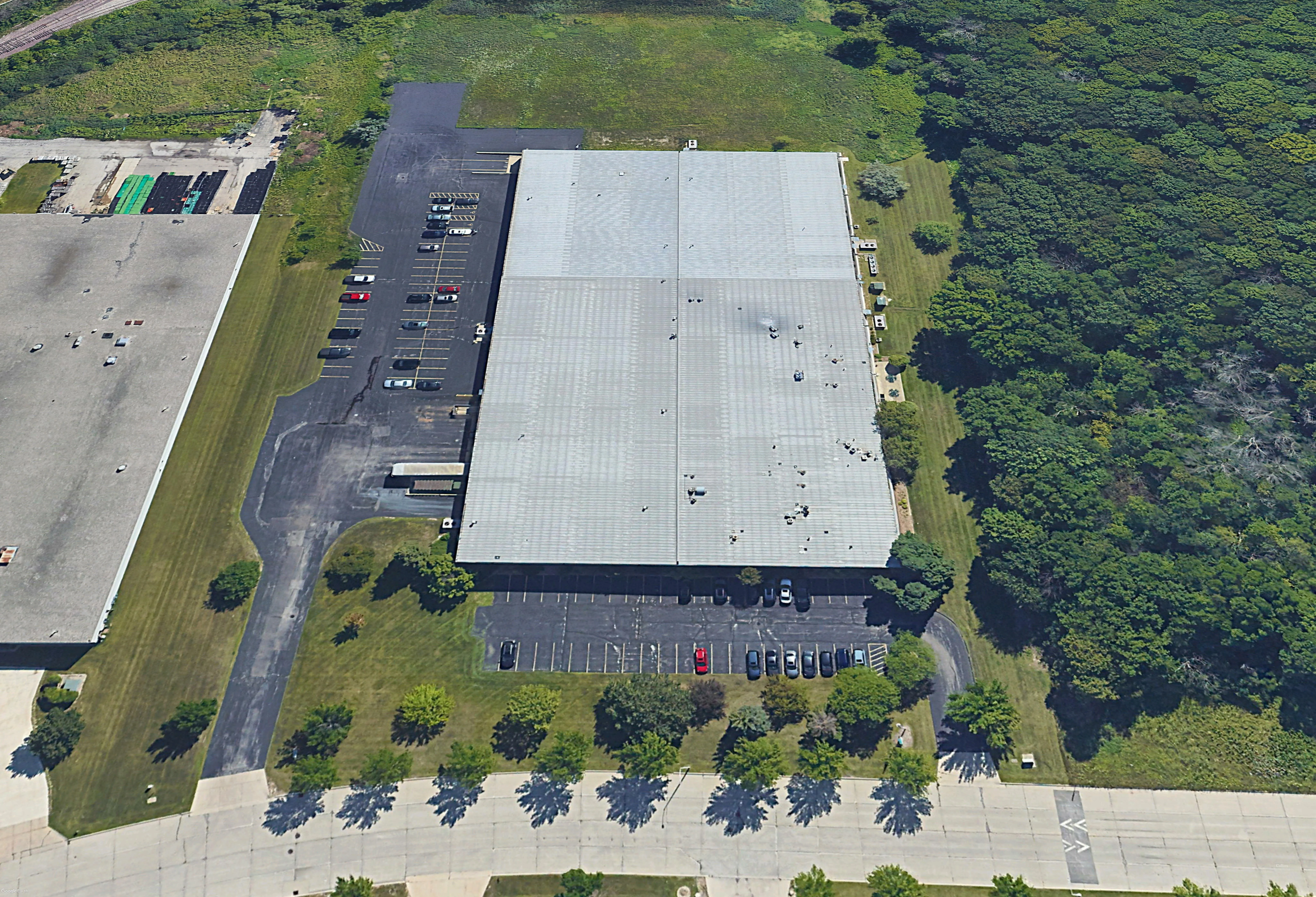 Manufacturing Building For Sale or Lease — Sale in Milwaukee, WI, photo 2 of 8