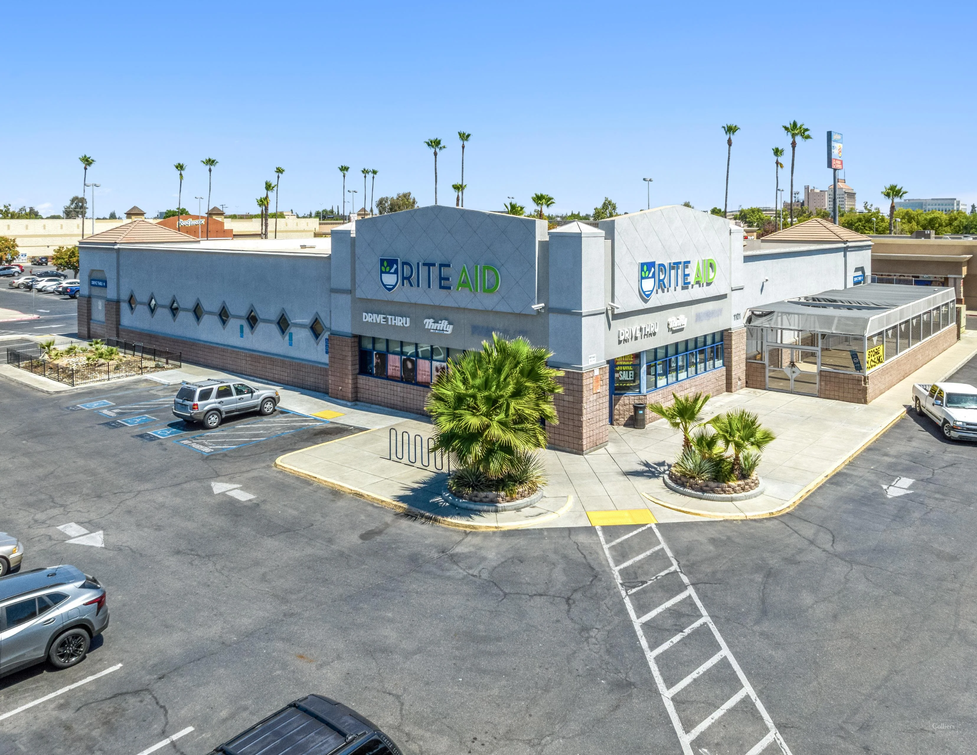 Former Rite Aid — Sale in Fresno, CA, photo 1 of 8