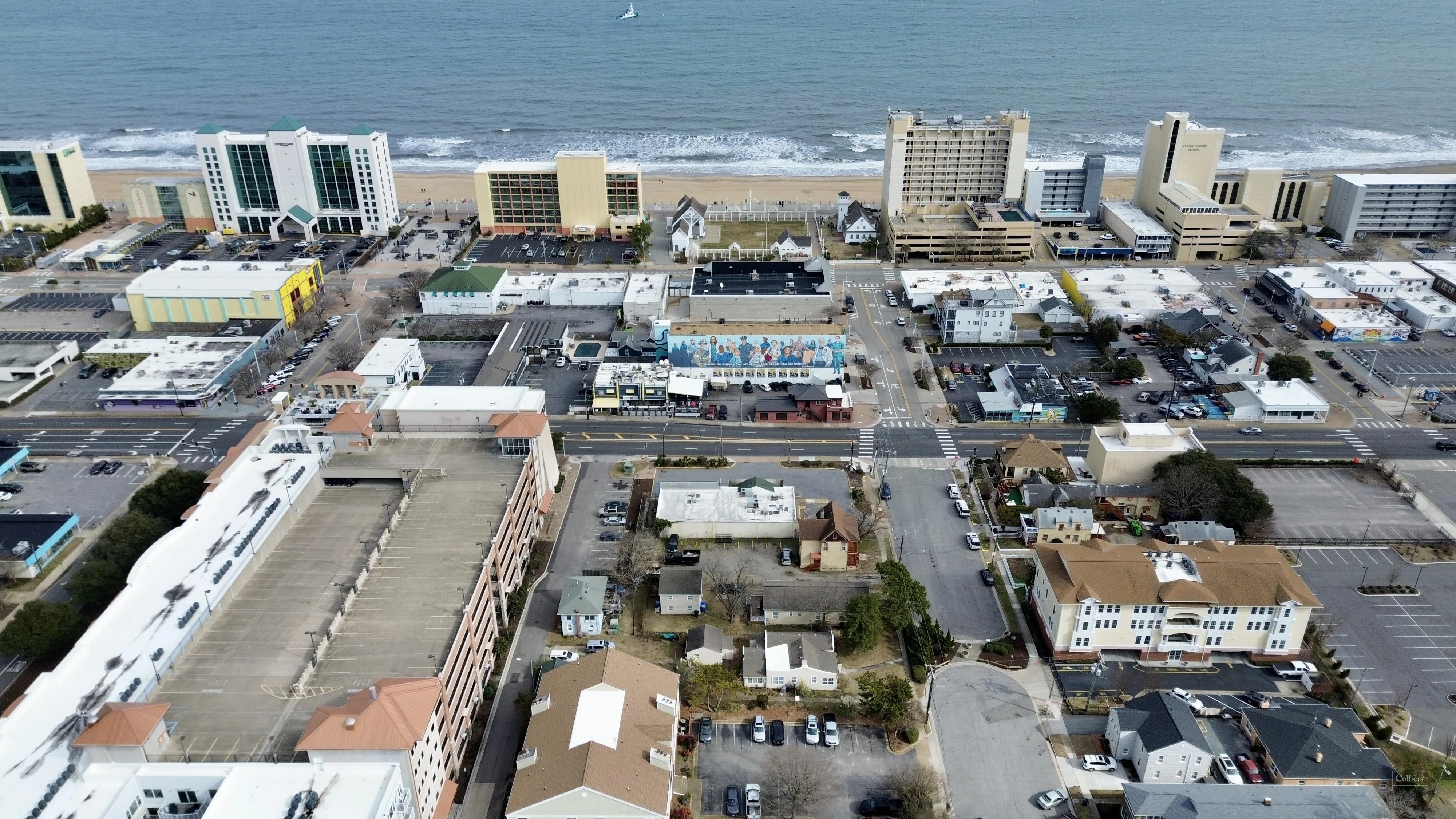 Prime Oceanfront Corner | 2400 Pacific Ave — Sale in Virginia Beach, VA, photo 4 of 8