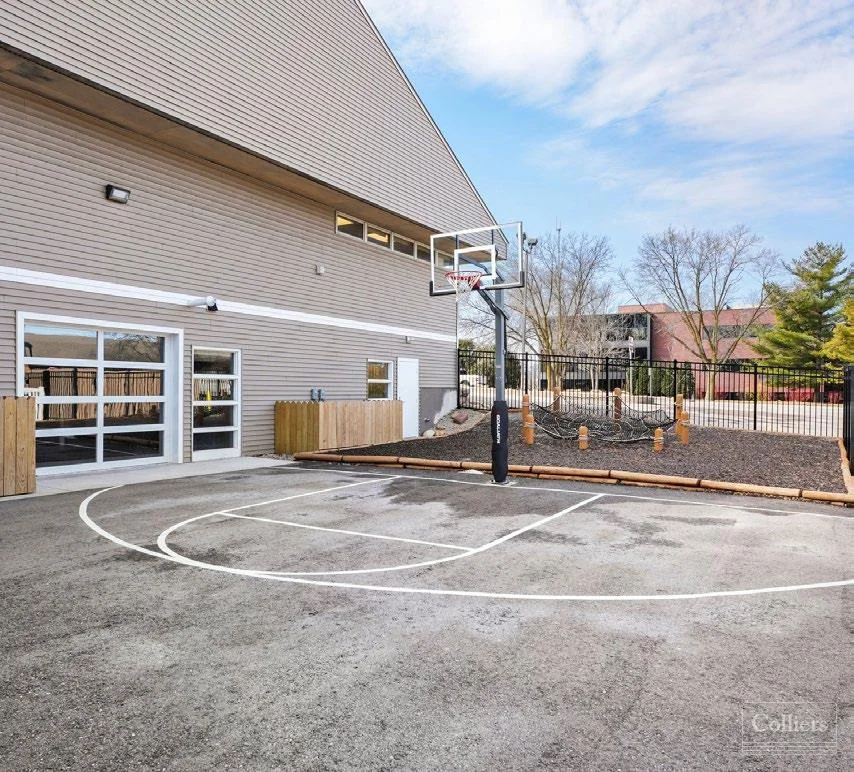 15,500 SF Like New Turn-Key Daycare / Educational… — Sale in Madison, WI, photo 4 of 8