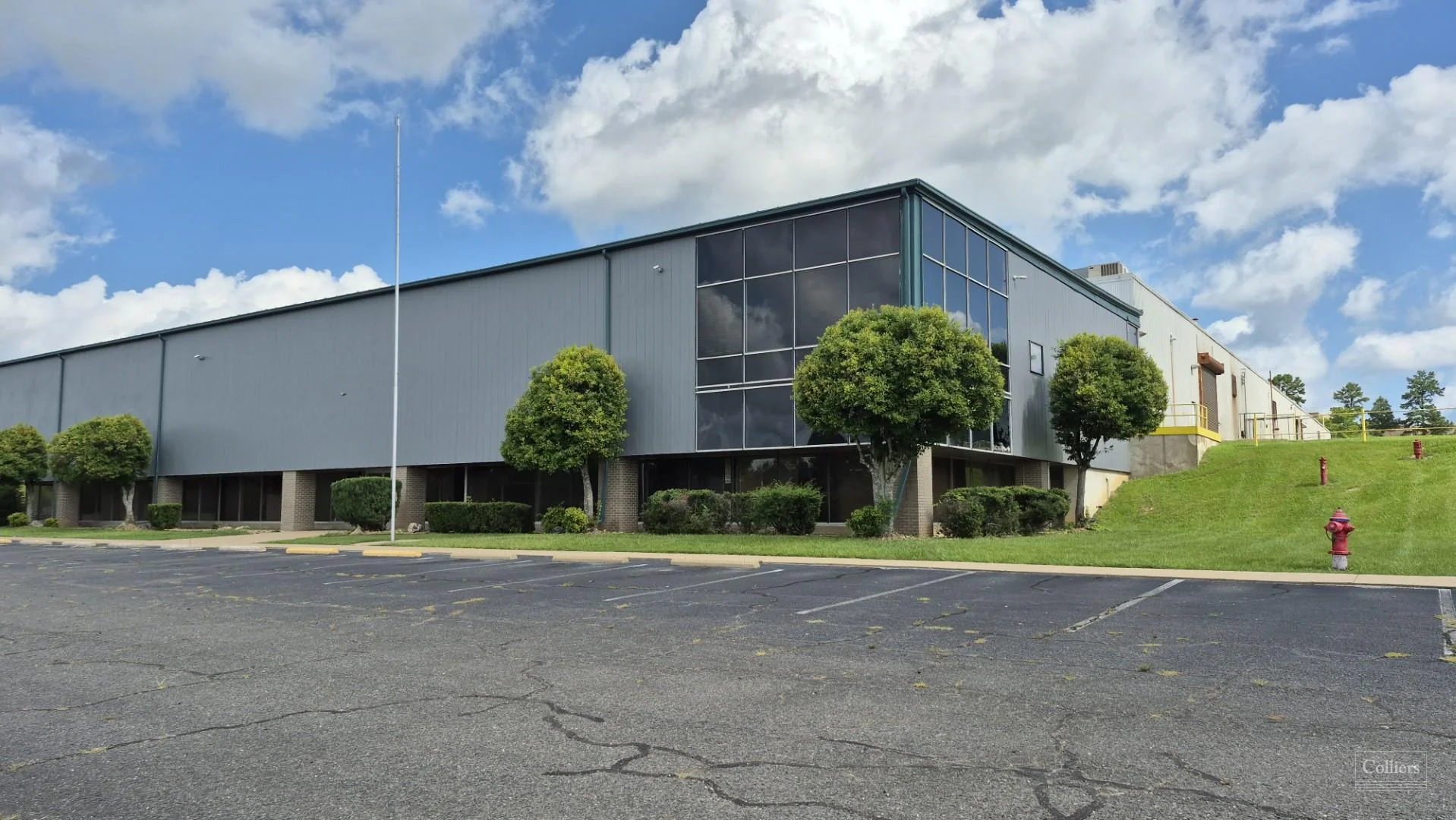 For Lease: Manufacturing Facility — Sale in Hot Springs National Park, AR, photo 1 of 8