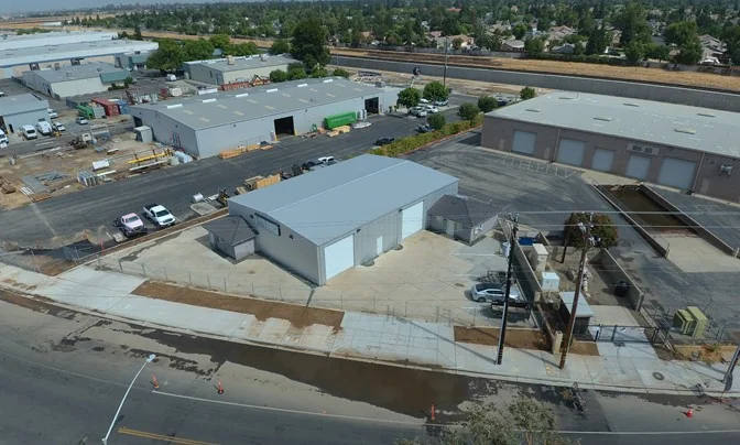 Manufacturing Building with Large Yard — Sale in Fresno, CA, photo 6 of 8