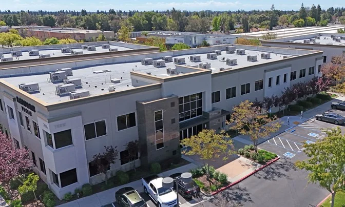 Office Building within Palm Bluffs Corporate Park — Sale in Fresno, CA, photo 7 of 8