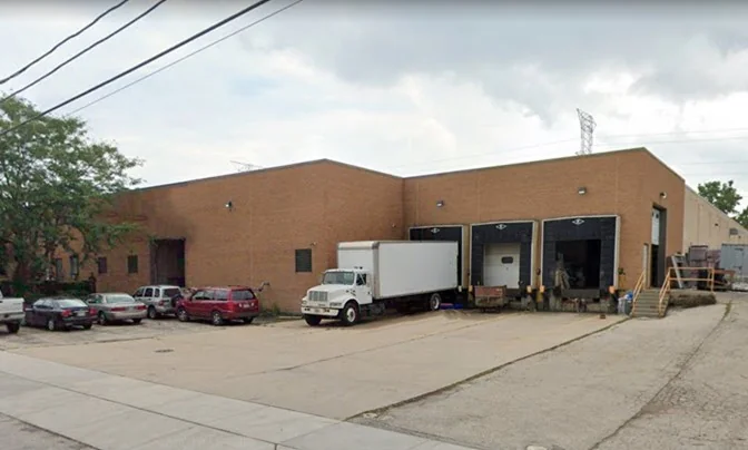 Single Tenant Industrial Building Available — Sale in Milwaukee, WI, photo 6 of 8
