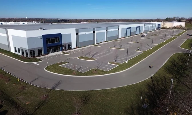 68,588-99,365 SF For Lease or 99,365 SF For Sale in… — Sale in Arlington Heights, IL, photo 7 of 8