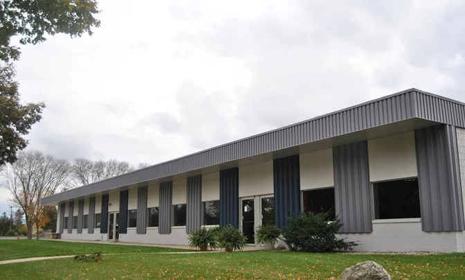 +/- 25,000 - 111,652 SF Available For Sale and Lease — Sale in Milwaukee, WI, photo 8 of 8