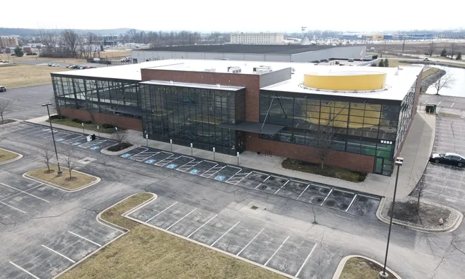 Former Walgreens — Sale in Cincinnati, OH, photo 4 of 8